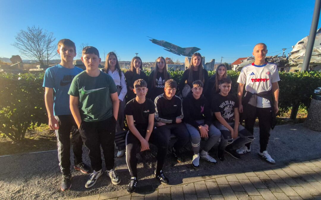 Učenici osmih razreda u Karlovcu – učenje kroz iskustvo!